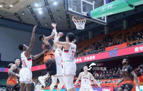 包含窗口期广厦男篮调整名单以备欧联；调整名单环节打磨；气氛紧张；轮换策略成焦点的词条-APP下载