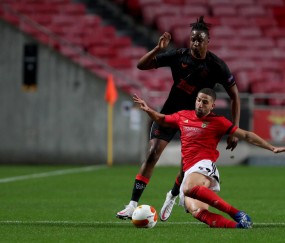 里程碑夜！本菲卡门线救险；国王杯加时末段刷纪录；媒体盛赞；资深球员宣示担当的简单介绍-网页版登录入口