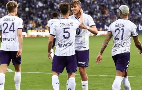 今晚法国杯焦点战，埃因霍温回应争议，媒体盛赞，细节决定成败的简单介绍-网页版登录入口